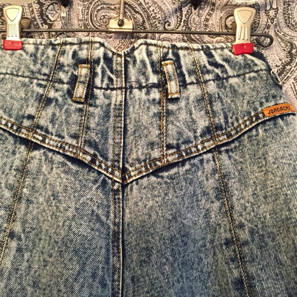 JORDACHE NO EXIT 3 BUTTON AND ZIP RED TAG ABD BACK LABEL WAIST DESIGN! - Picture 4 of 6